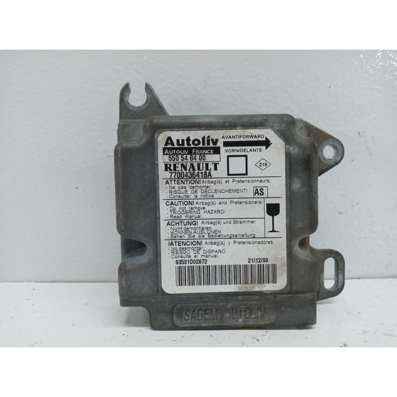 Recambio de centralita airbag para renault megane i classic (la0) 1.6 rn referencia OEM IAM 550548400 7700436418A Recambio de centralita airbag para renault megane i classic (la0) 1.6 rn referencia OEM IAM 550548400 7700436418A