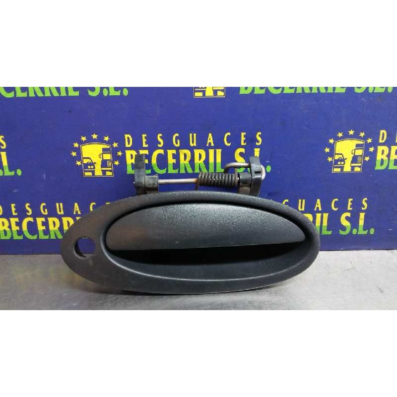 Recambio de maneta exterior delantera derecha para renault laguna (b56) 1.8 rn (b56b) referencia OEM IAM 7700821374  