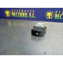 Recambio de mando elevalunas delantero derecho para renault scenic ii confort authentique referencia OEM IAM 8200315027  