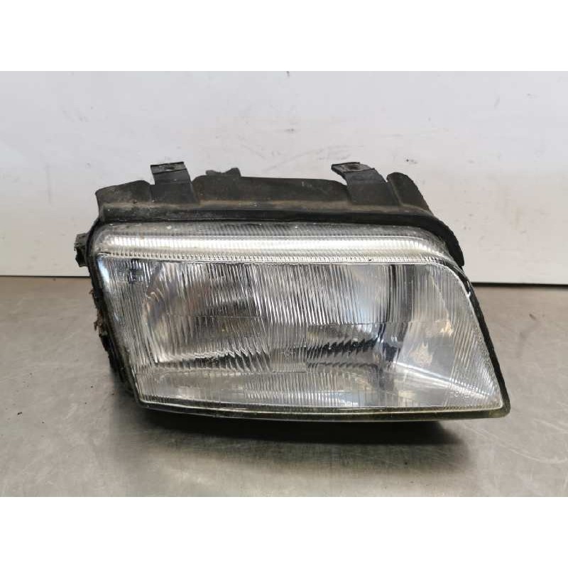 Recambio de faro derecho para audi a4 berlina (b5) 1.9 tdi referencia OEM IAM Recambio de faro derecho para audi a4 berlina (b5) 1.9 tdi referencia OEM IAM