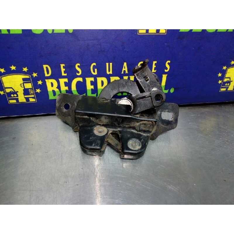 Recambio de cierre puertas traseras sup. e inf. para citroen berlingo 1.9 d x plus familiar referencia OEM IAM Recambio de cierre puertas traseras sup. e inf. para citroen berlingo 1.9 d x plus familiar referencia OEM IAM
