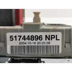 Recambio de caja reles / fusibles para fiat punto berlina (188) 1.2 8v active referencia OEM IAM 51744896NPL  