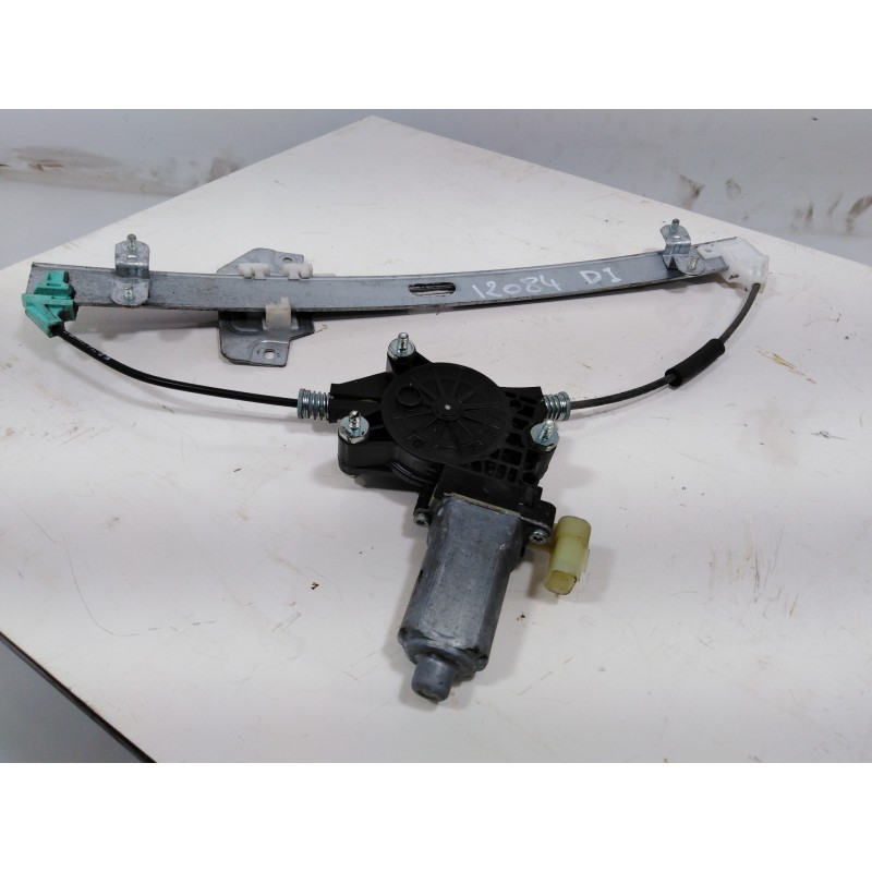 Recambio de elevalunas delantero izquierdo para kia rio 1.5 crdi active referencia OEM IAM Recambio de elevalunas delantero izquierdo para kia rio 1.5 crdi active referencia OEM IAM