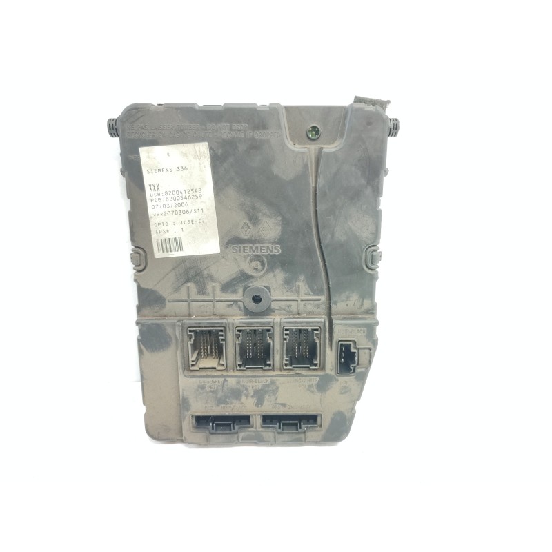 Recambio de uch para renault megane ii berlina 3p confort authentique referencia OEM IAM 8200412548 S118400150F Recambio de uch para renault megane ii berlina 3p confort authentique referencia OEM IAM 8200412548 S118400150F