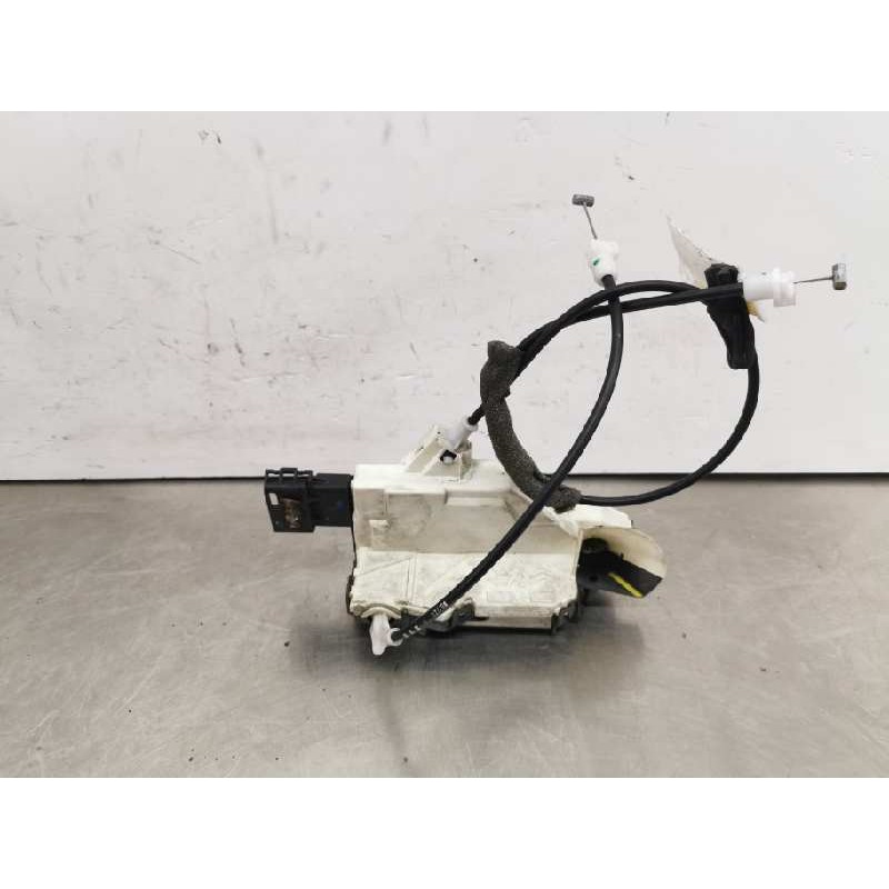 Recambio de cerradura puerta delantera izquierda para peugeot 308 sw sport referencia OEM IAM Recambio de cerradura puerta delantera izquierda para peugeot 308 sw sport referencia OEM IAM