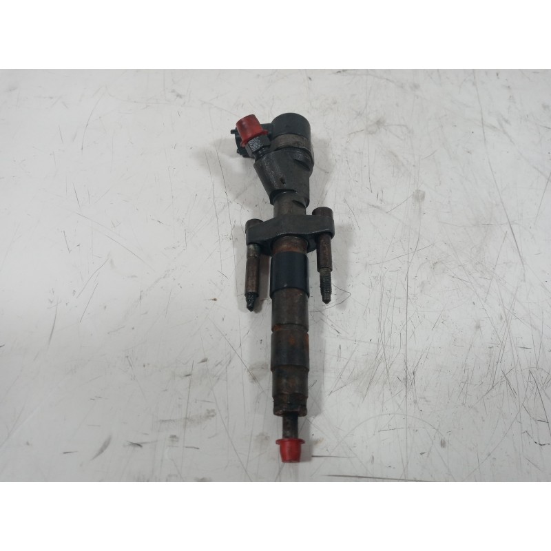 Recambio de inyector para renault espace iv (jk0) expression referencia OEM IAM 820084534  