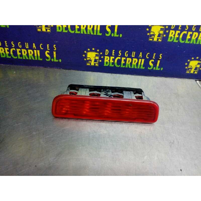 Recambio de luz central de freno para peugeot bipper básico referencia OEM IAM Recambio de luz central de freno para peugeot bipper básico referencia OEM IAM