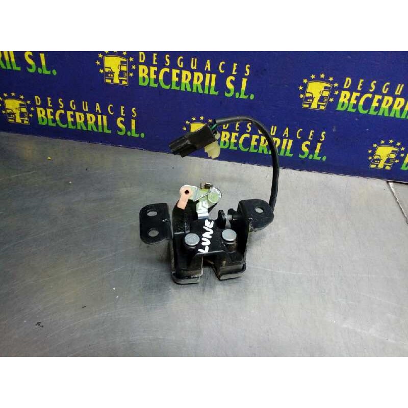 Recambio de cerradura luna porton para kia sportage active 4x4 referencia OEM IAM Recambio de cerradura luna porton para kia sportage active 4x4 referencia OEM IAM