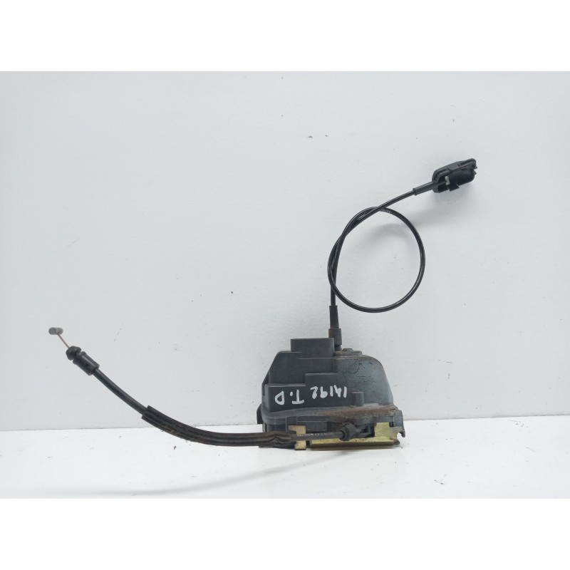 Recambio de cerradura puerta trasera derecha para renault scenic ii authentique referencia OEM IAM Recambio de cerradura puerta trasera derecha para renault scenic ii authentique referencia OEM IAM