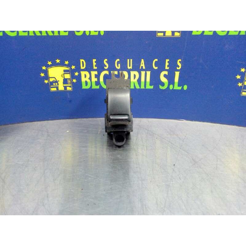 Recambio de mando elevalunas trasero derecho para nissan primera berlina (p12) acenta referencia OEM IAM 25411AV600  