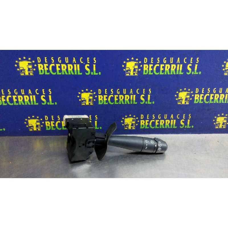 Recambio de mando limpia para renault clio ii fase ii (b/cb0) billabong referencia OEM IAM Recambio de mando limpia para renault clio ii fase ii (b/cb0) billabong referencia OEM IAM