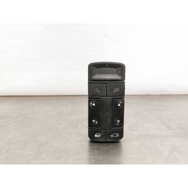 Recambio de mando elevalunas delantero izquierdo para opel vectra c berlina club referencia OEM IAM 09185952 Recambio de mando elevalunas delantero izquierdo para opel vectra c berlina club referencia OEM IAM 09185952