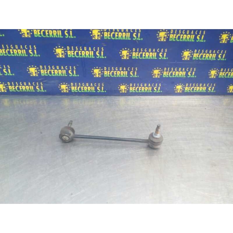 Recambio de tirante delantero derecho para mercedes clase a (w168) 170 cdi (168.009) referencia OEM IAM Recambio de tirante delantero derecho para mercedes clase a (w168) 170 cdi (168.009) referencia OEM IAM