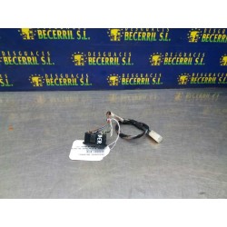 Recambio de mando elevalunas delantero derecho para opel corsa b base (e) referencia OEM IAM 90389337  