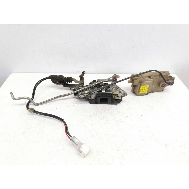 Recambio de cerradura puerta delantera derecha para opel monterey básico referencia OEM IAM Recambio de cerradura puerta delantera derecha para opel monterey básico referencia OEM IAM