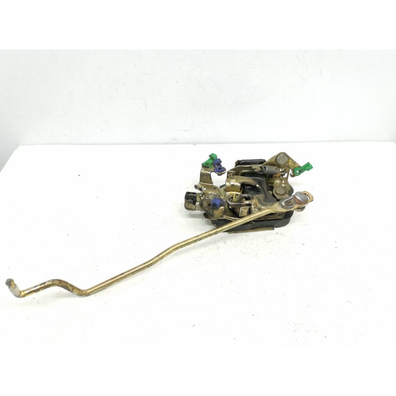 Recambio de cerradura puerta delantera izquierda para opel monterey básico referencia OEM IAM Recambio de cerradura puerta delantera izquierda para opel monterey básico referencia OEM IAM