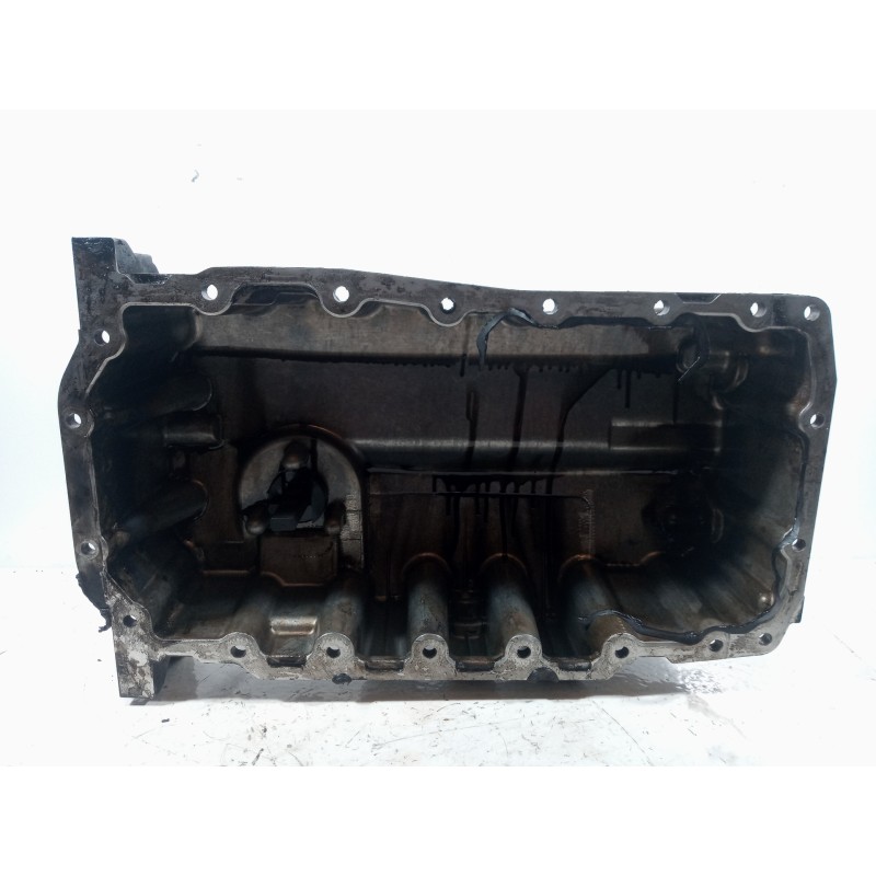Recambio de carter para volkswagen passat berlina (3c2) advance referencia OEM IAM Recambio de carter para volkswagen passat berlina (3c2) advance referencia OEM IAM