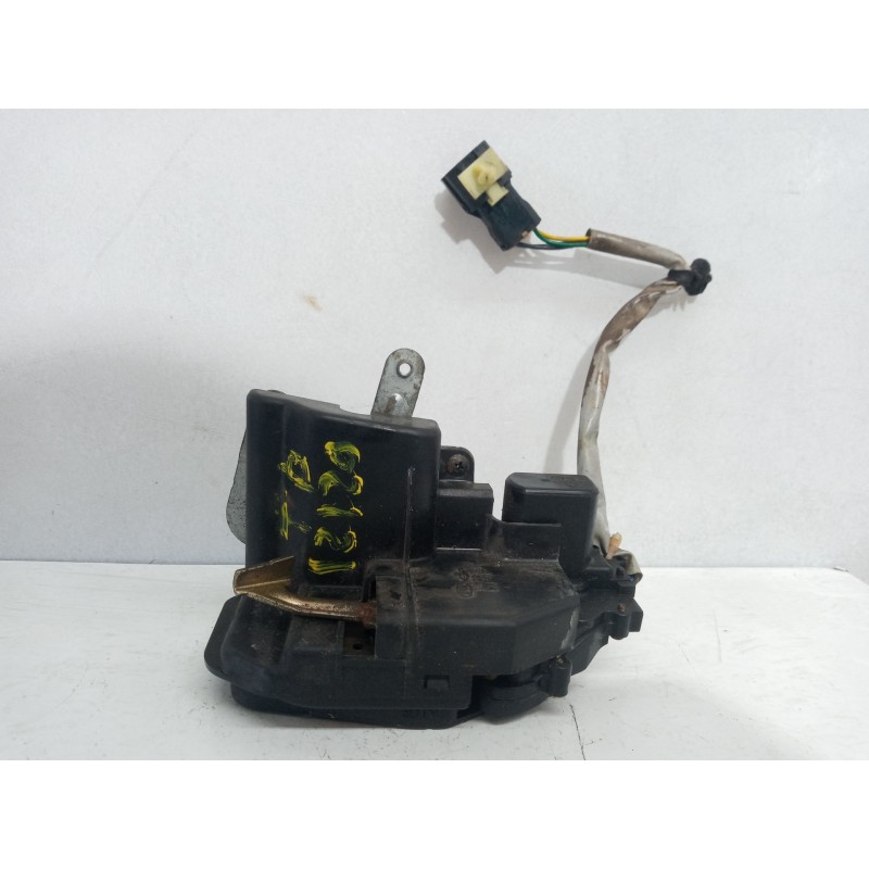 Recambio de cerradura puerta trasera derecha para kia cerato 1.6 lx berlina (4-ptas.) referencia OEM IAM   