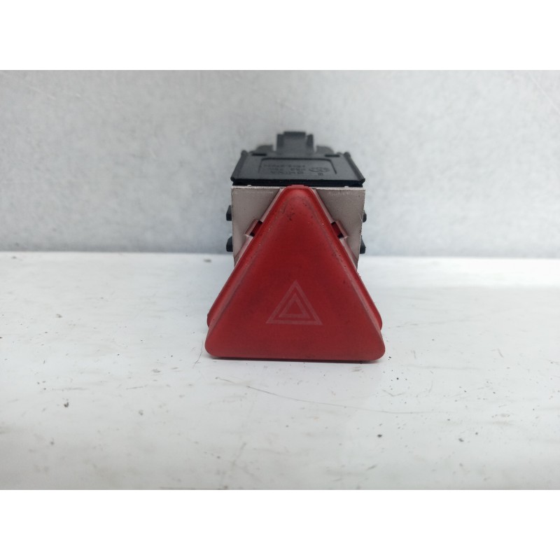 Recambio de warning para volkswagen golf v berlina (1k1) igolf referencia OEM IAM Recambio de warning para volkswagen golf v berlina (1k1) igolf referencia OEM IAM