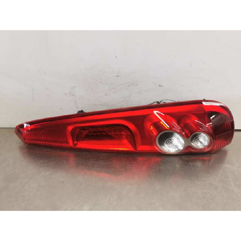 Recambio de piloto trasero derecho para ford fiesta (cbk) ambiente referencia OEM IAM Recambio de piloto trasero derecho para ford fiesta (cbk) ambiente referencia OEM IAM