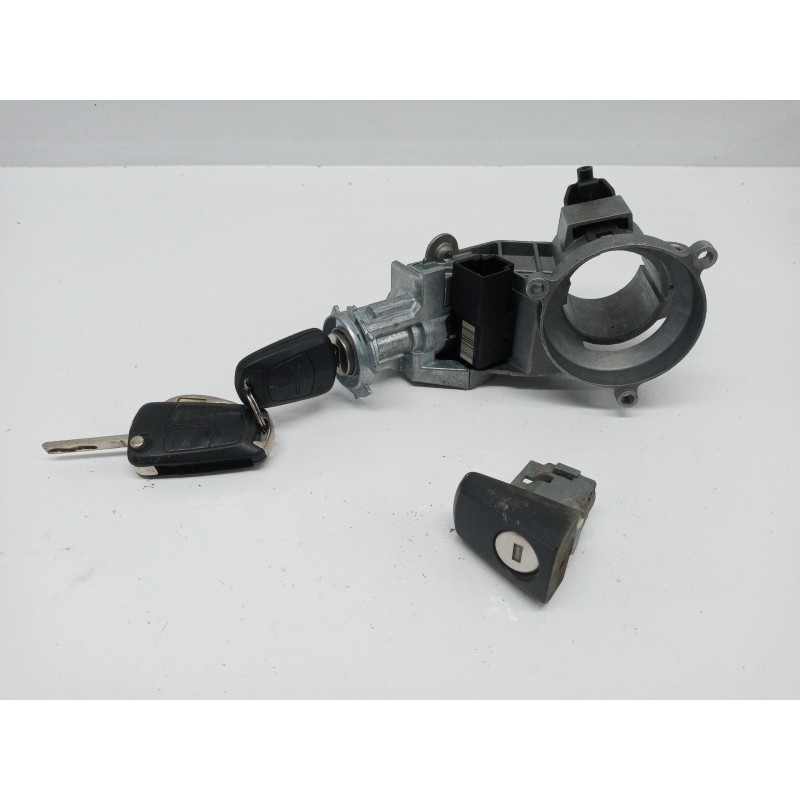 Recambio de antirrobo para opel corsa d cosmo referencia OEM IAM Recambio de antirrobo para opel corsa d cosmo referencia OEM IAM