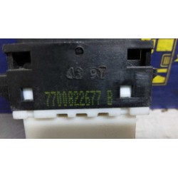 Recambio de mando elevalunas delantero izquierdo para renault laguna (b56) 1.8 rn (b56b) referencia OEM IAM 7700822677  