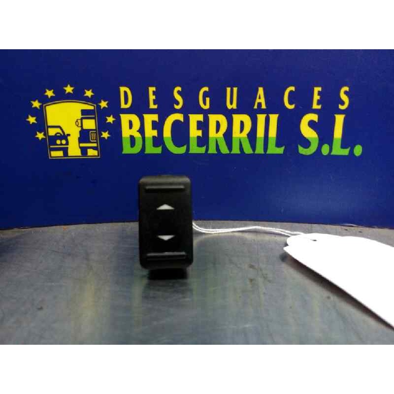 Recambio de mando elevalunas delantero derecho para ford focus berlina (cap) ghia referencia OEM IAM Recambio de mando elevalunas delantero derecho para ford focus berlina (cap) ghia referencia OEM IAM