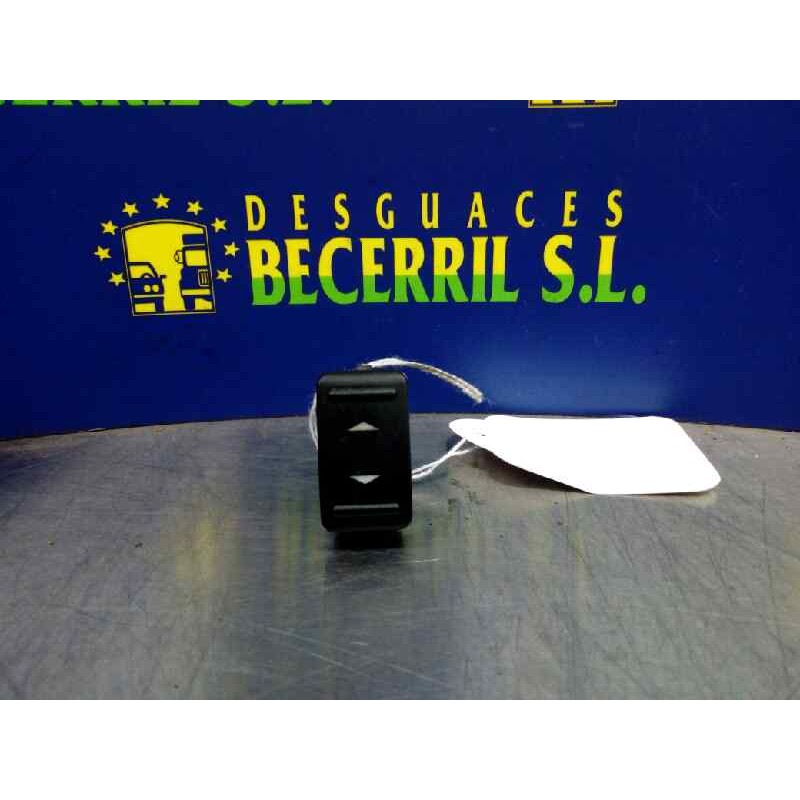 Recambio de mando elevalunas trasero derecho para ford focus berlina (cap) ghia referencia OEM IAM Recambio de mando elevalunas trasero derecho para ford focus berlina (cap) ghia referencia OEM IAM