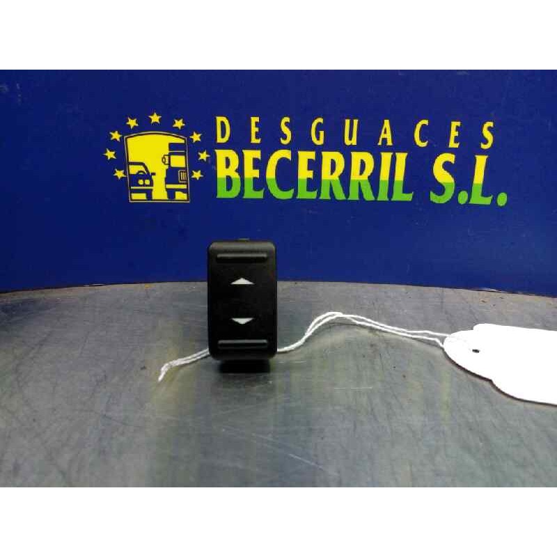 Recambio de mando elevalunas trasero izquierdo para ford focus berlina (cap) ghia referencia OEM IAM Recambio de mando elevalunas trasero izquierdo para ford focus berlina (cap) ghia referencia OEM IAM