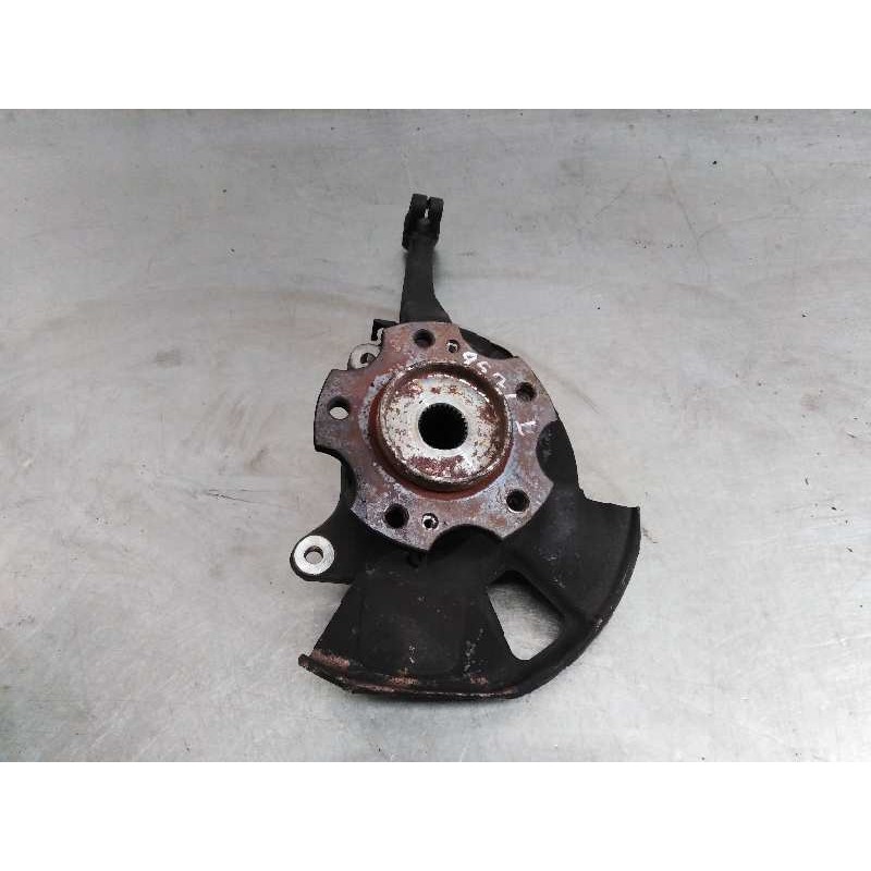 Recambio de mangueta delantera izquierda para ssangyong rodius xdi trend referencia OEM IAM Recambio de mangueta delantera izquierda para ssangyong rodius xdi trend referencia OEM IAM