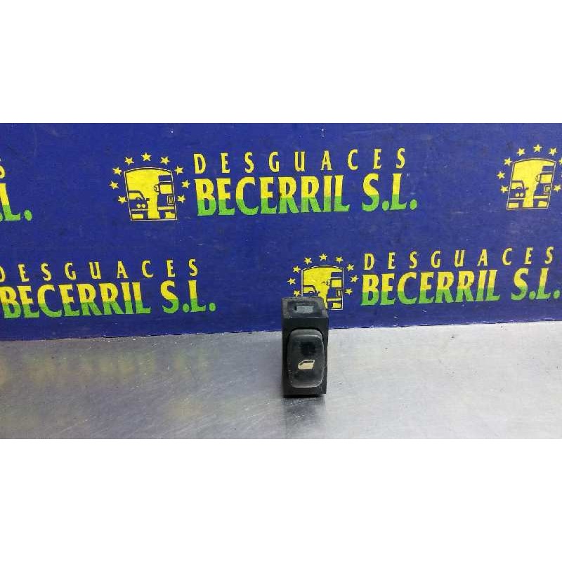 Recambio de mando elevalunas delantero derecho para peugeot 407 sport referencia OEM IAM Recambio de mando elevalunas delantero derecho para peugeot 407 sport referencia OEM IAM