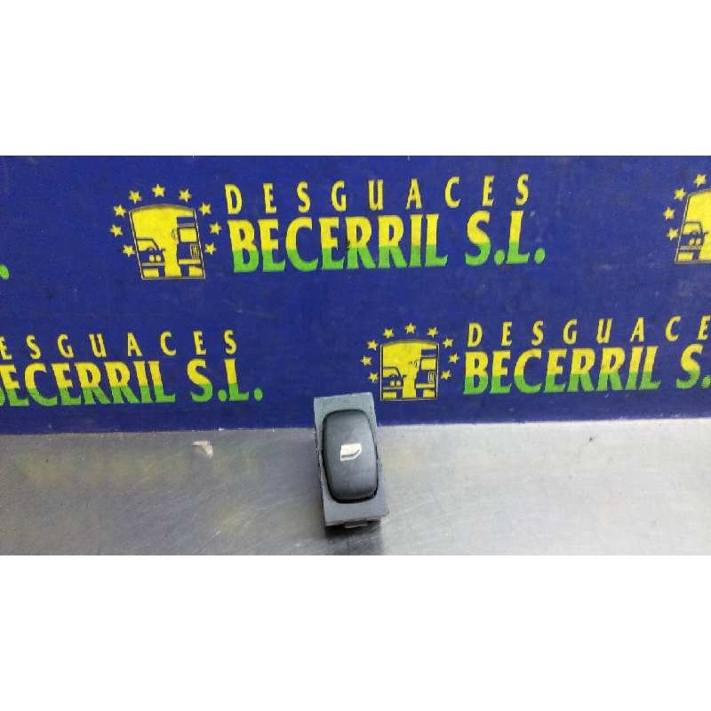 Recambio de mando elevalunas trasero derecho para peugeot 407 sport referencia OEM IAM   