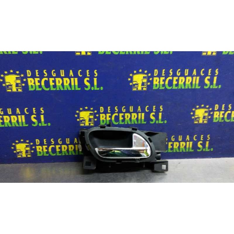Recambio de maneta interior delantera derecha para peugeot 407 sport referencia OEM IAM Recambio de maneta interior delantera derecha para peugeot 407 sport referencia OEM IAM