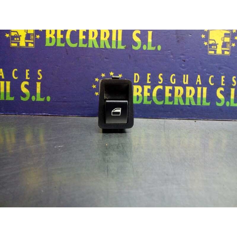 Recambio de mando elevalunas trasero derecho para bmw serie 3 berlina (e46) 330d referencia OEM IAM Recambio de mando elevalunas trasero derecho para bmw serie 3 berlina (e46) 330d referencia OEM IAM