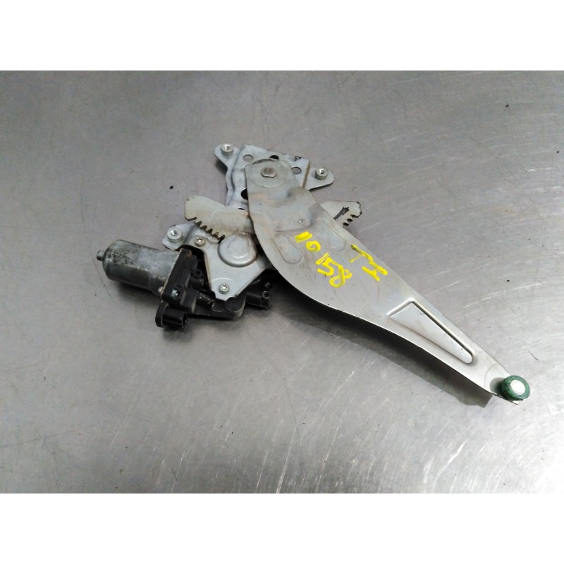Recambio de elevalunas trasero izquierdo para suzuki sx4 comfort referencia OEM IAM Recambio de elevalunas trasero izquierdo para suzuki sx4 comfort referencia OEM IAM