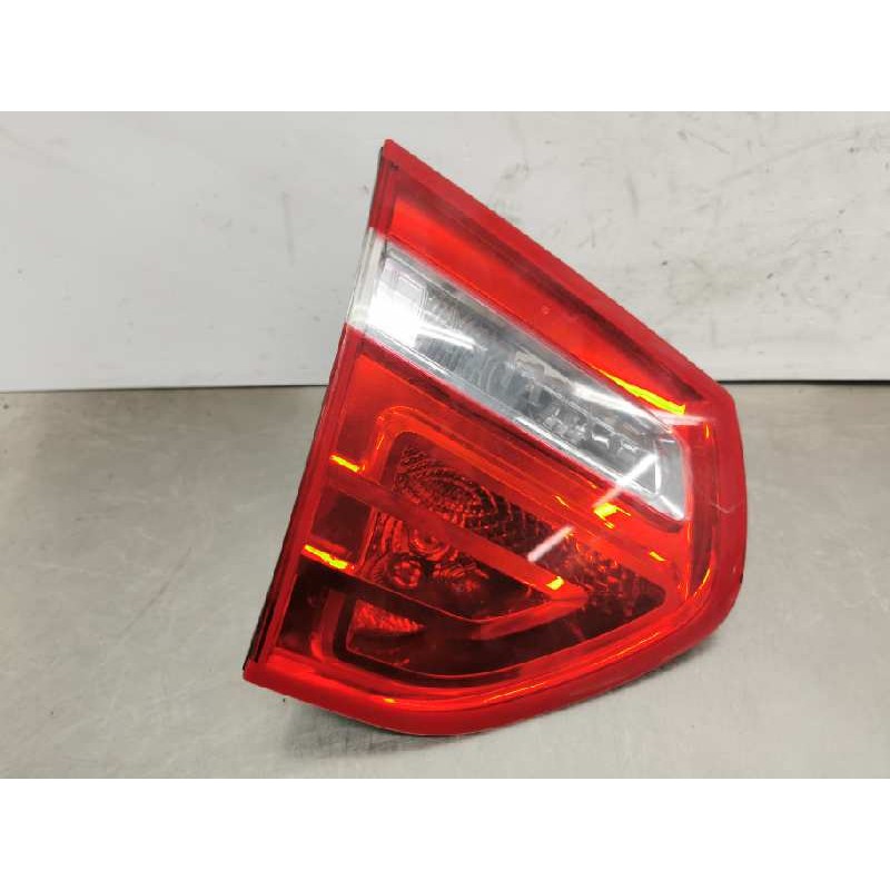 Recambio de piloto trasero central izquierdo para citroen c4 picasso premier referencia OEM IAM Recambio de piloto trasero central izquierdo para citroen c4 picasso premier referencia OEM IAM