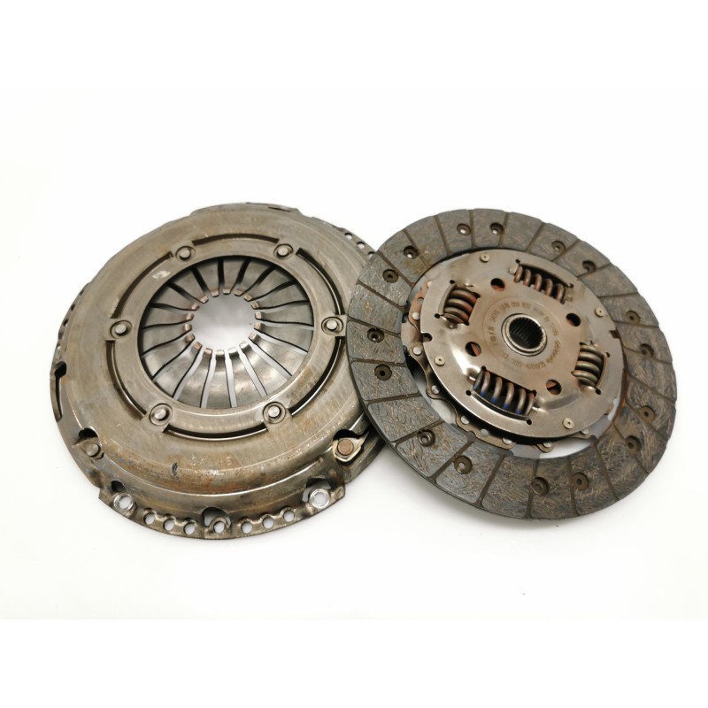 Recambio de kit de embrague para seat ibiza (6l1) reference referencia OEM IAM 1878059832 3082001168 Recambio de kit de embrague para seat ibiza (6l1) reference referencia OEM IAM 1878059832 3082001168