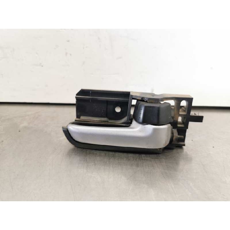 Recambio de maneta interior delantera derecha para suzuki sx4 comfort referencia OEM IAM Recambio de maneta interior delantera derecha para suzuki sx4 comfort referencia OEM IAM
