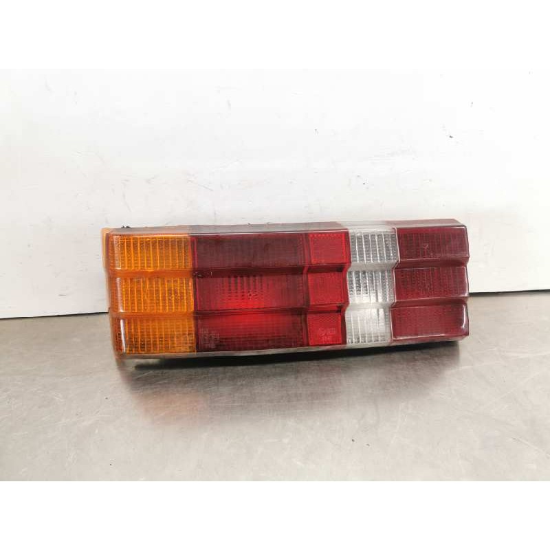 Recambio de piloto trasero izquierdo para ford escort berlina ghia referencia OEM IAM Recambio de piloto trasero izquierdo para ford escort berlina ghia referencia OEM IAM