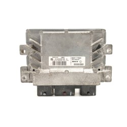 Recambio de centralita motor uce para dacia sandero ambiance referencia OEM IAM 8201117953 S120205102 8201082039
