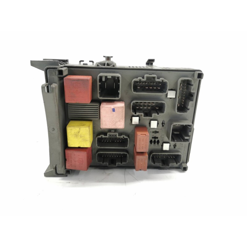 Recambio de caja reles / fusibles para renault laguna ii (bg0) authentique referencia OEM IAM 8200447434A 518831110 Recambio de caja reles / fusibles para renault laguna ii (bg0) authentique referencia OEM IAM 8200447434A 518831110