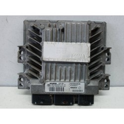 Recambio de centralita motor uce para renault scenic ii dynamique referencia OEM IAM 8200659536 S122326110 8200592611