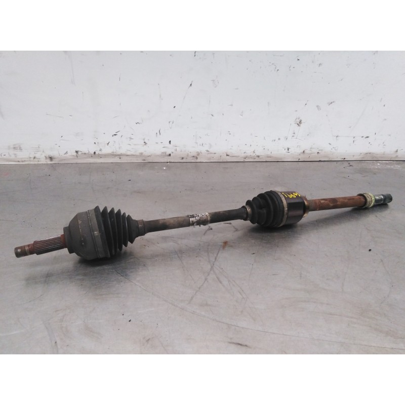 Recambio de transmision delantera derecha para nissan primastar (x..) kombi l2h1 2.9t (6 sitze) referencia OEM IAM Recambio de transmision delantera derecha para nissan primastar (x..) kombi l2h1 2.9t (6 sitze) referencia OEM IAM