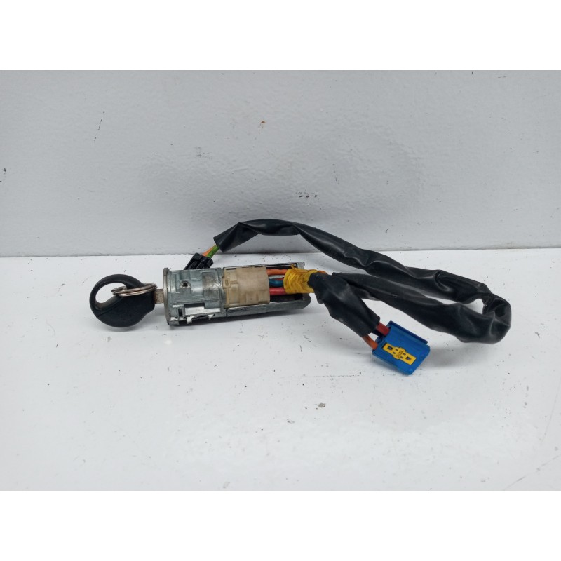 Recambio de antirrobo para peugeot 206 berlina x-line referencia OEM IAM Recambio de antirrobo para peugeot 206 berlina x-line referencia OEM IAM