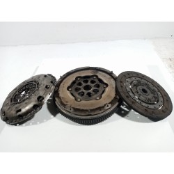Recambio de kit de embrague para ford mondeo berlina (ge) ambiente referencia OEM IAM   