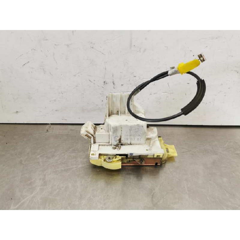Recambio de cerradura puerta delantera izquierda para ford focus berlina (cak) ghia referencia OEM IAM Recambio de cerradura puerta delantera izquierda para ford focus berlina (cak) ghia referencia OEM IAM
