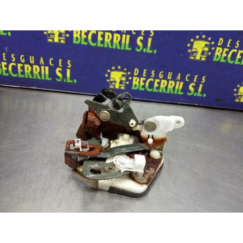 Recambio de cerradura puerta trasera izquierda para mitsubishi santamo (hyundai) santamo confort referencia OEM IAM Recambio de cerradura puerta trasera izquierda para mitsubishi santamo (hyundai) santamo confort referencia OEM IAM