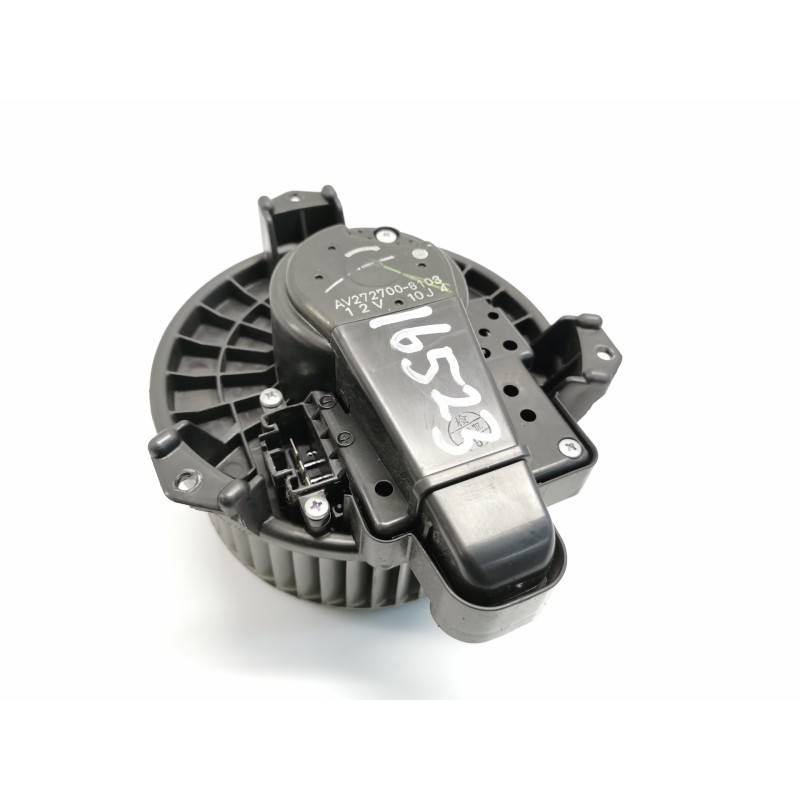 Recambio de motor calefaccion para toyota auris active referencia OEM IAM AV2727008103  