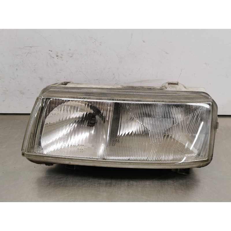 Recambio de faro izquierdo para volkswagen passat berlina (3a2) gt referencia OEM IAM Recambio de faro izquierdo para volkswagen passat berlina (3a2) gt referencia OEM IAM