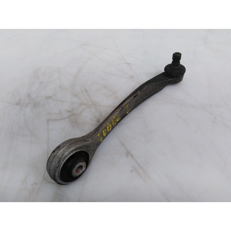 Recambio de brazo suspension superior delantero izquierdo para volkswagen passat berlina (3b2) comfortline referencia OEM IAM Recambio de brazo suspension superior delantero izquierdo para volkswagen passat berlina (3b2) comfortline referencia OEM IAM